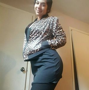 Lot of 4 cardigans & jackets!